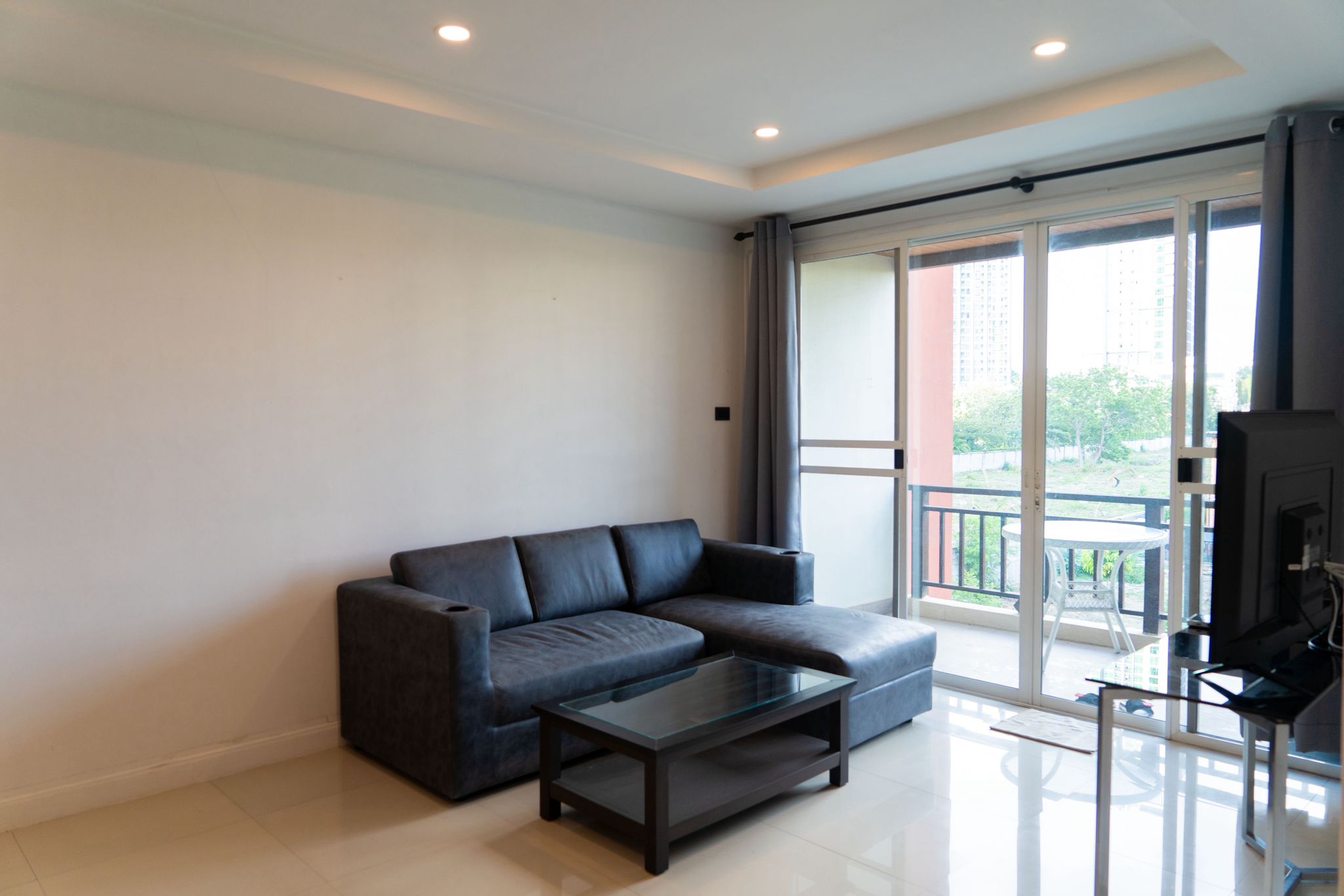 Spacious 1 bed 1 bath room in Jomtien Beach Penthouse for SALE photo 20
