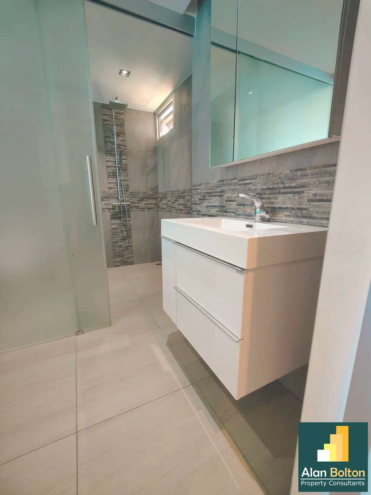 1 Bedroom 1 Bathroom in The Sands Condo photo 6