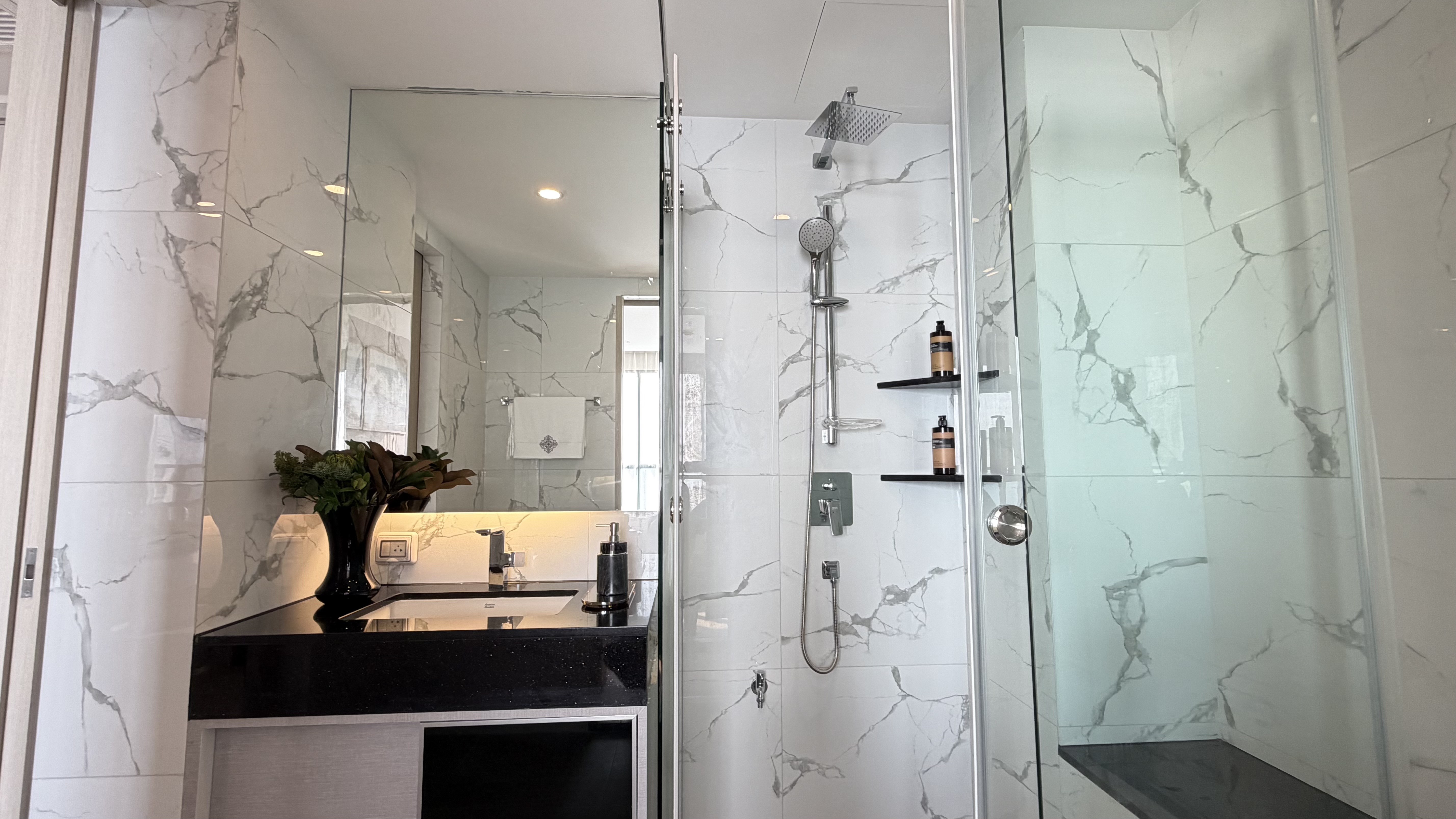 Great Sea View Condominium For Sale In Prahtamnak (Foreign ownership) photo 21