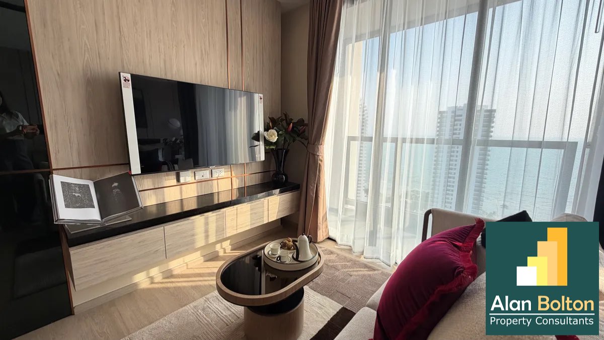 Great Sea View Condominium For Sale In Prahtamnak (Foreign ownership) photo 5