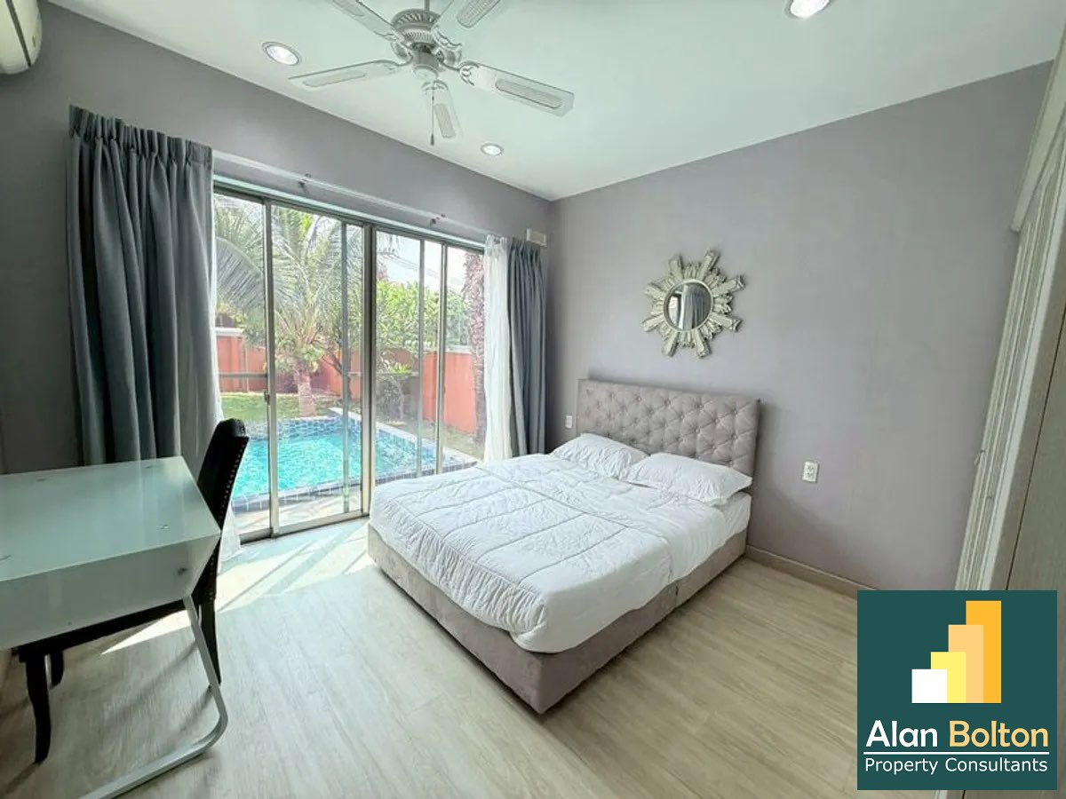 4 Bedroom Pool Villa For Rent photo 11