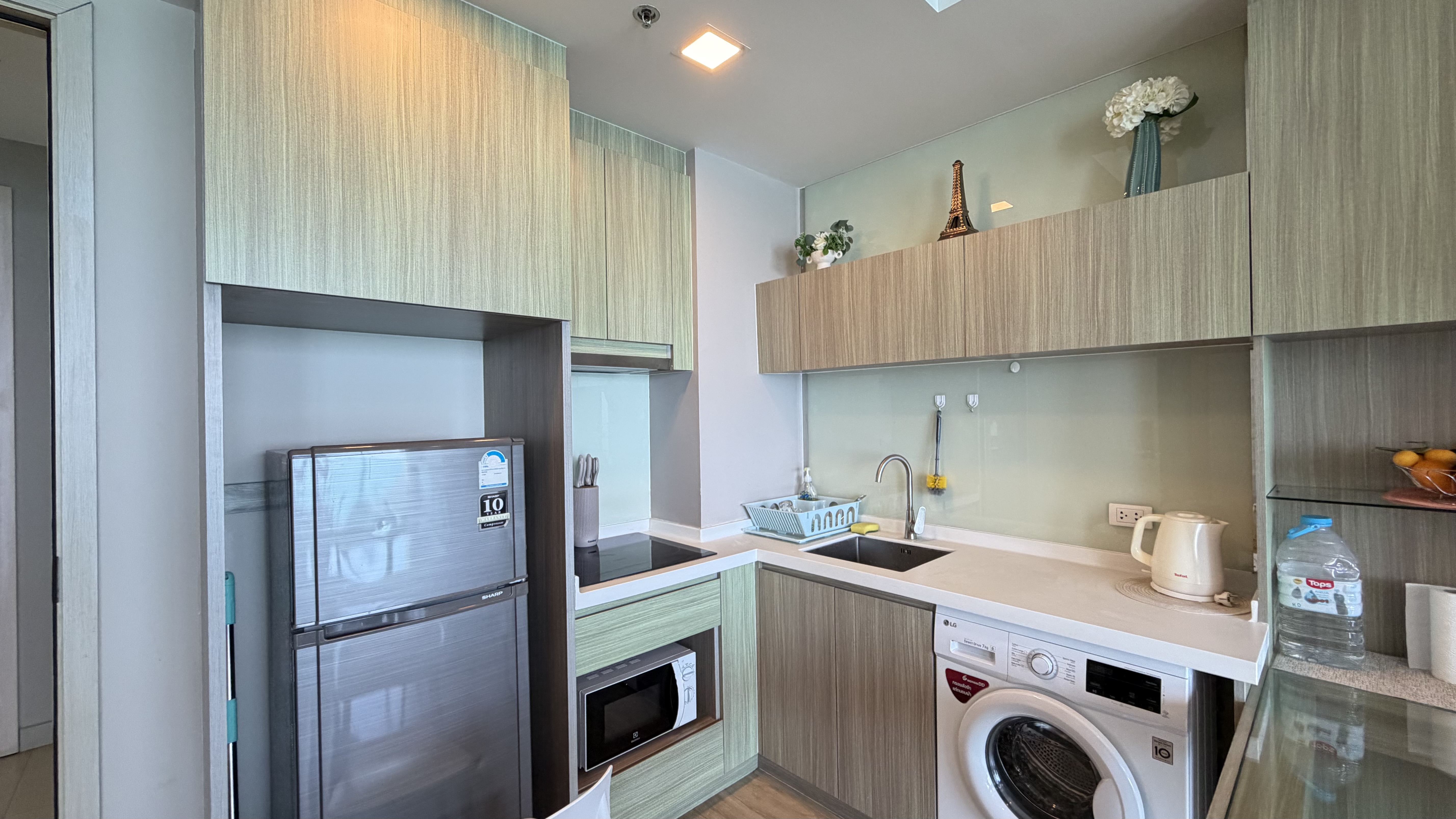 Direct Ocean view condominium, For Rent photo 13