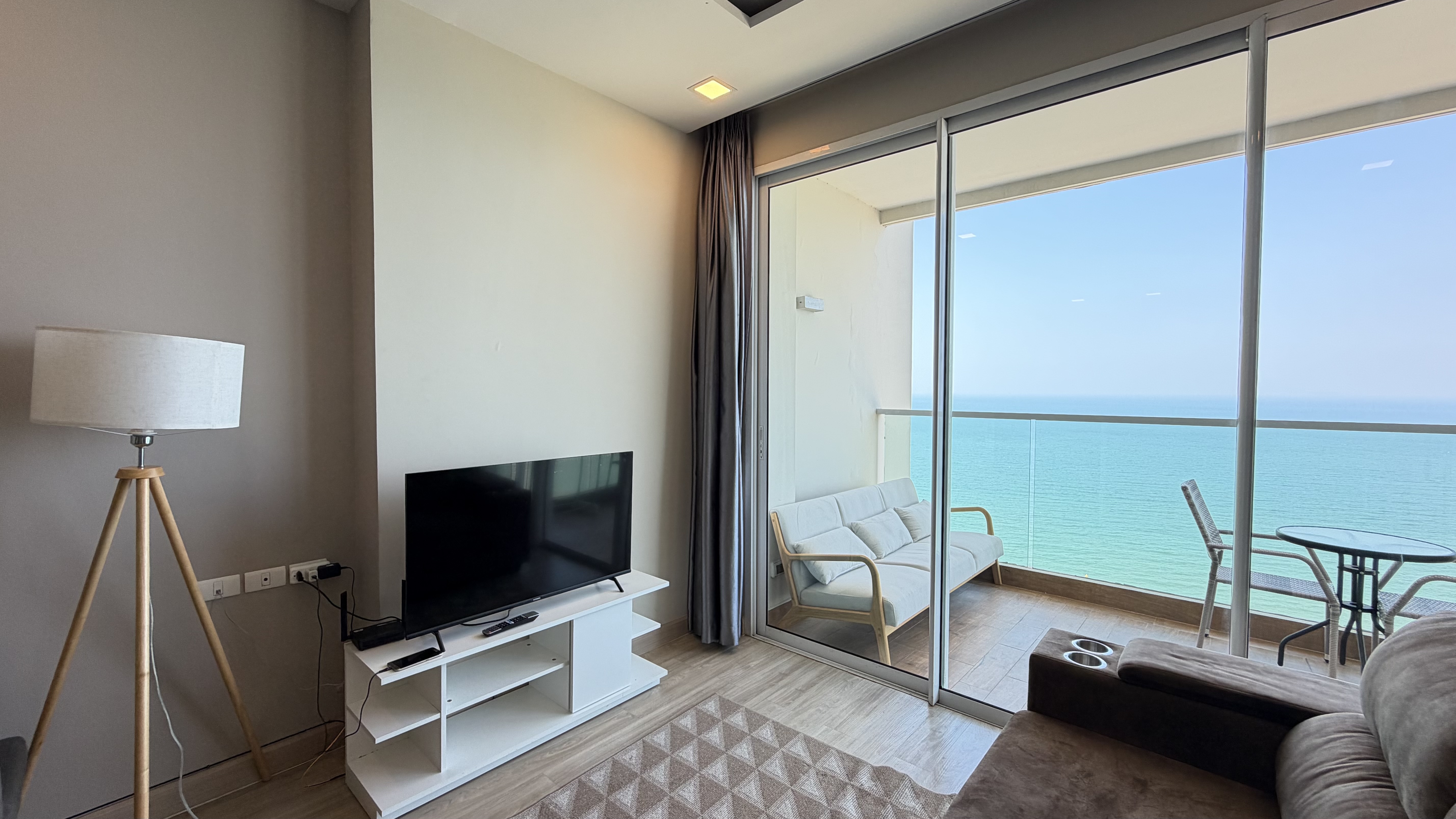 Direct Ocean view condominium, For Rent photo 14
