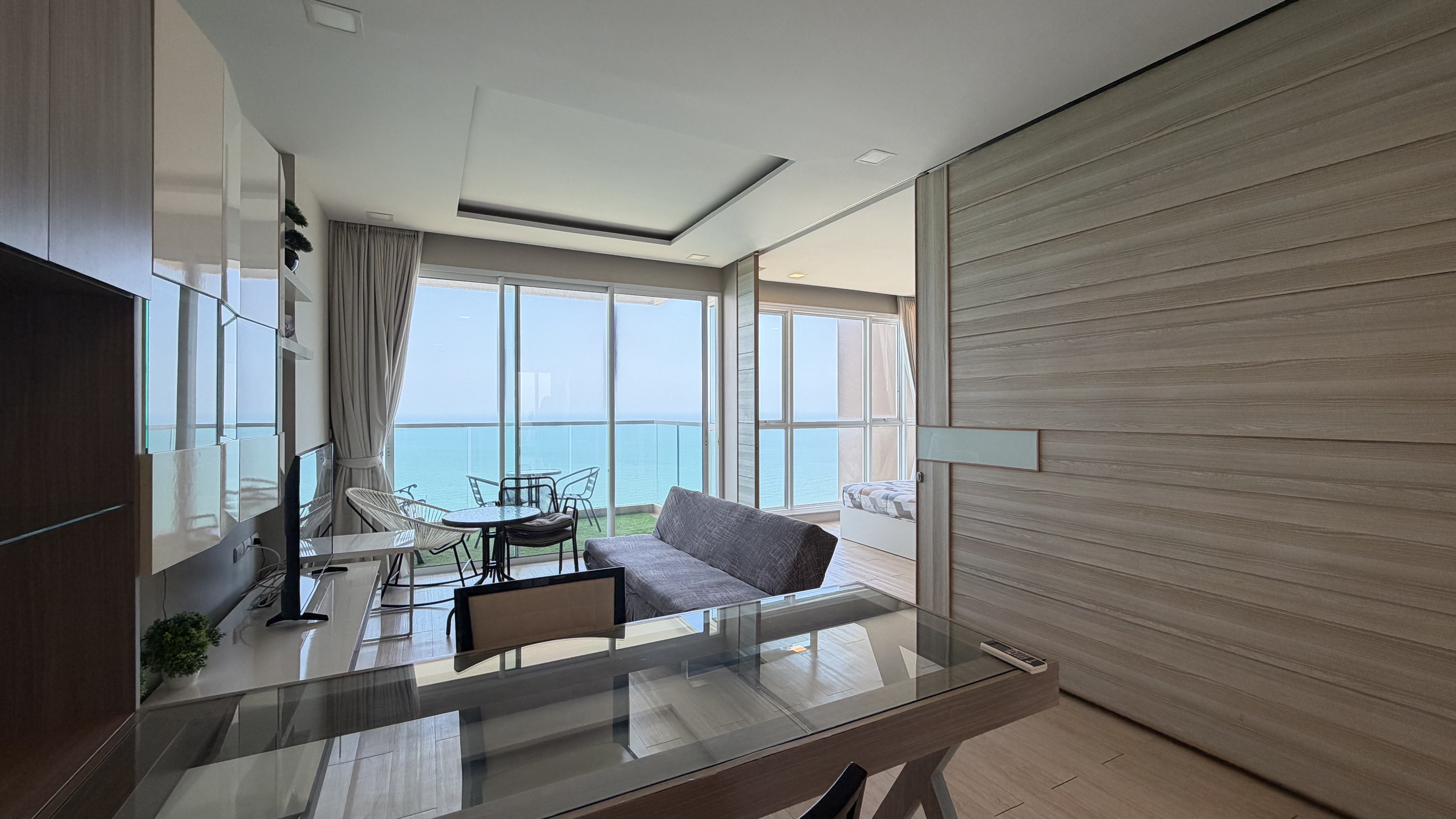 Sea View Condo for rent in Jomtien photo 21