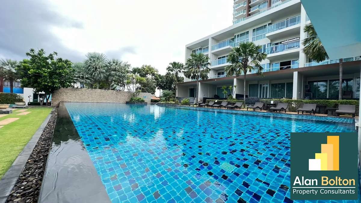 Sea view condo For Rent In Jomtien photo 9