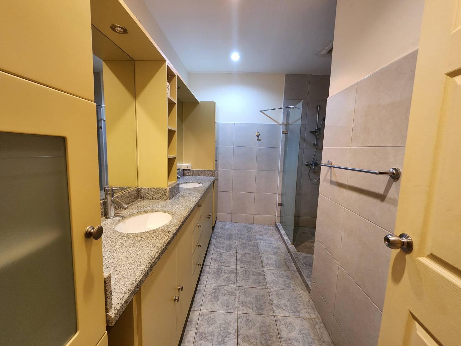 1 Bedroom Bungalow and Resort For Rent photo 15