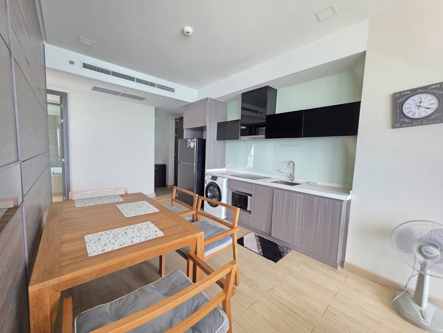 Breathtaking Sea View! 2-Bedroom Condo for Rent in Jomtien photo 15