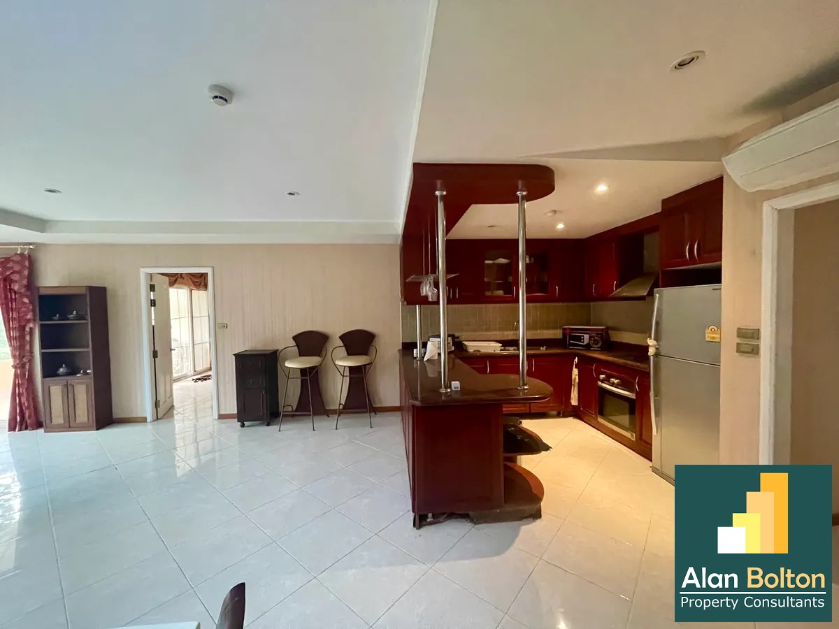 2 Bed 2 Bath Condo In Wongamat photo 10