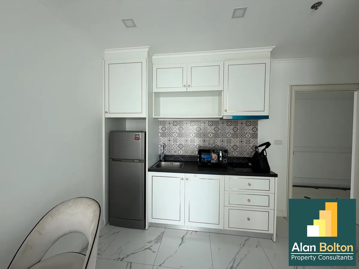 One Bedroom Condo For sale in Jomtien photo 4