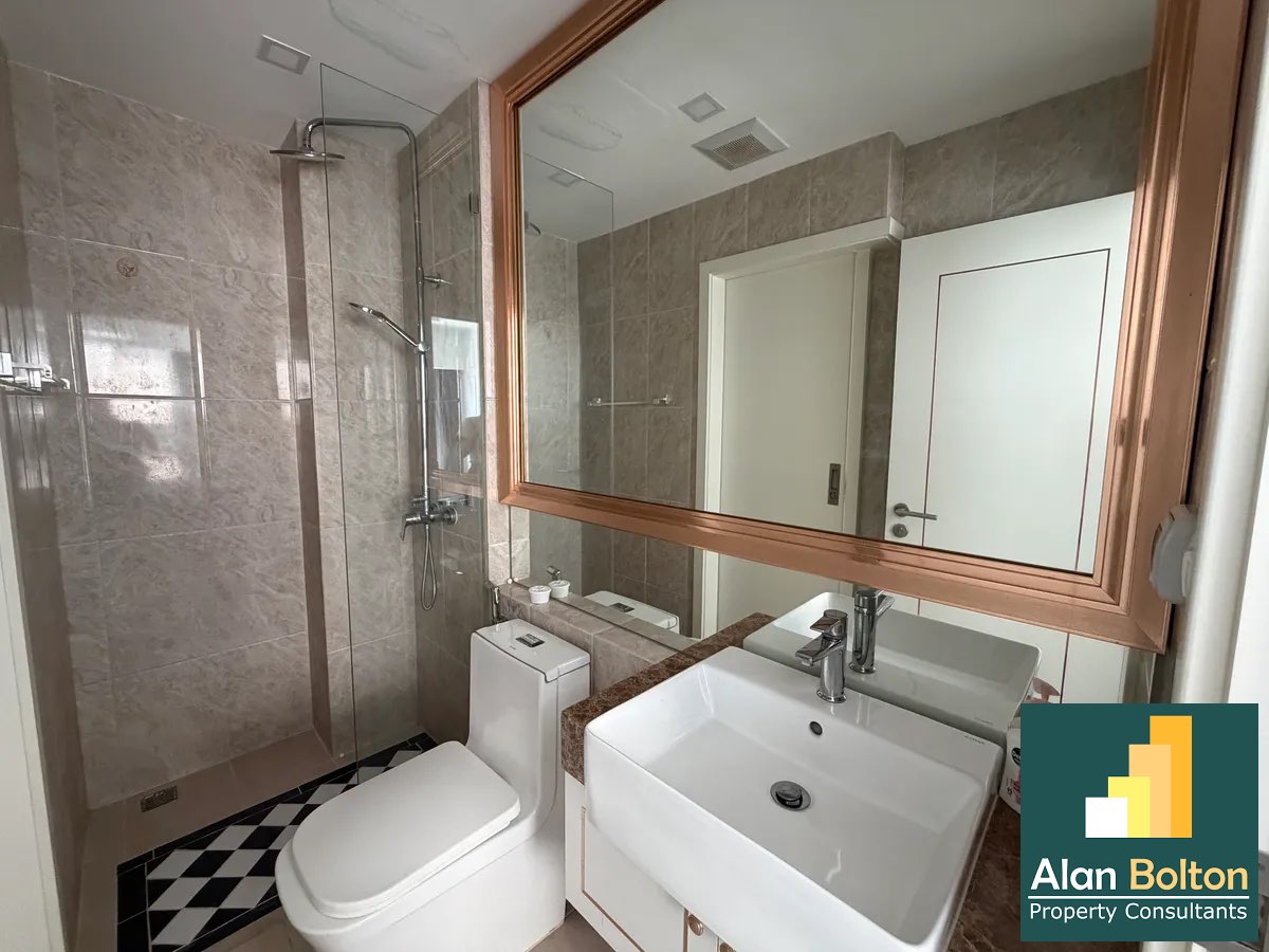 One Bedroom Condo For sale in Jomtien photo 9