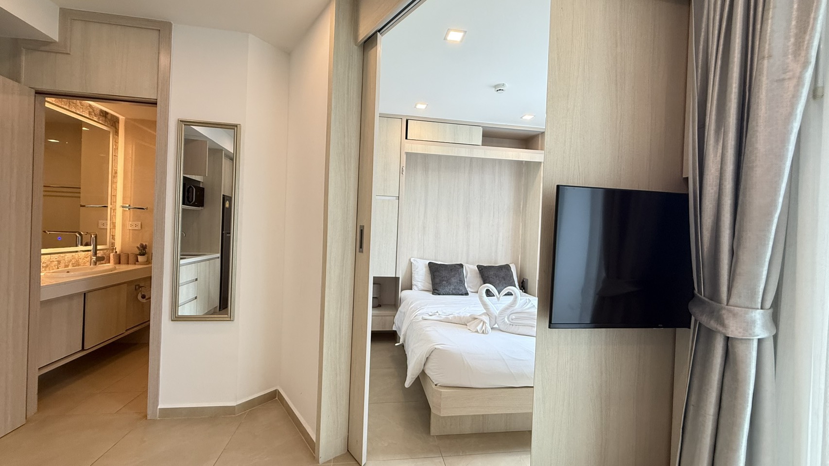 1 Bedroom Condo For Rent In South Pattaya photo 20