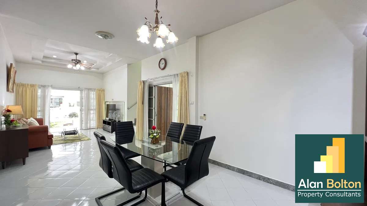 4 Bedrooms 3 Bathrooms in Naklua photo 6