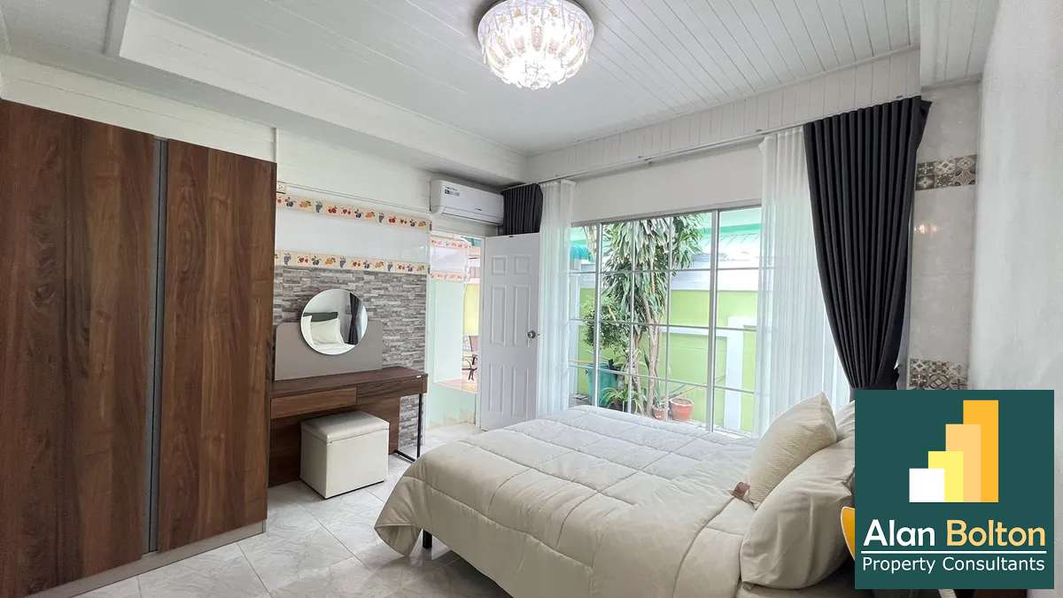 4 Bedrooms 3 Bathrooms in Naklua photo 11