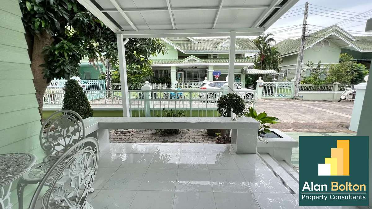 4 Bedrooms 3 Bathrooms in Naklua photo 4