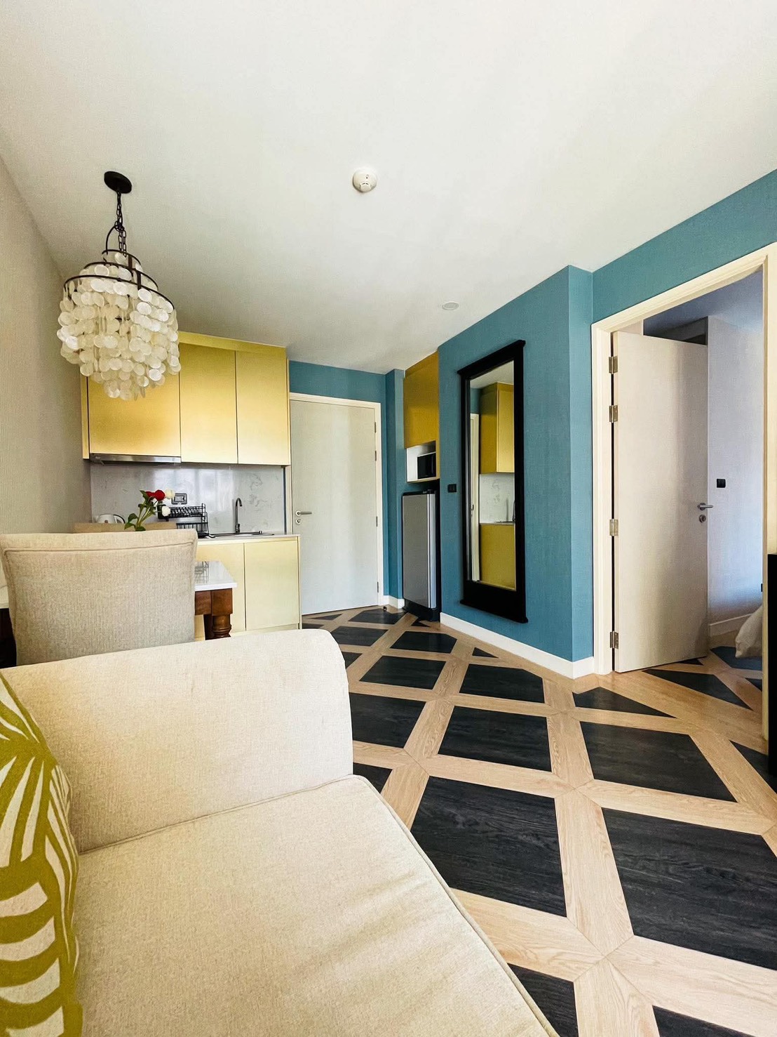 Modern pool villa for sale photo 24