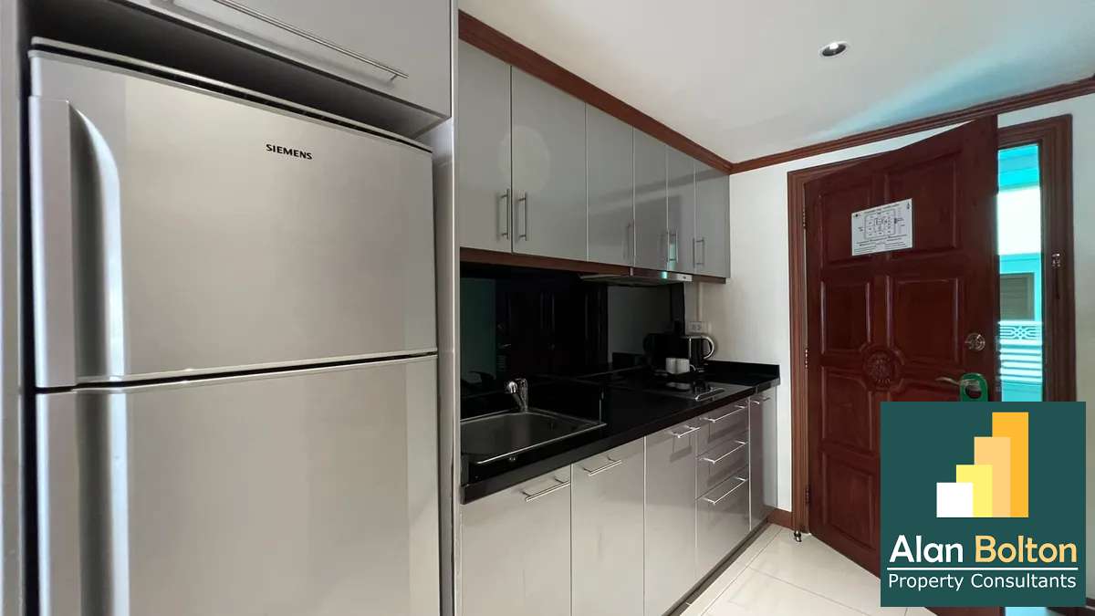 Studio 1 Bathroom in Pratumnak photo 2