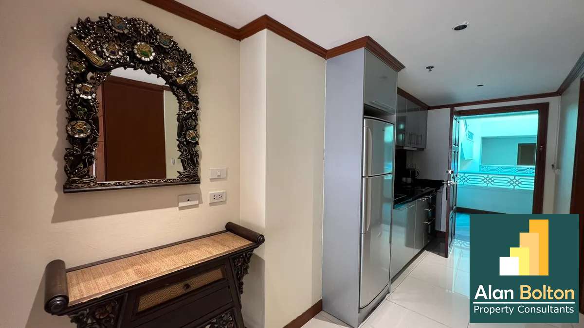 Studio 1 Bathroom in Pratumnak photo 12