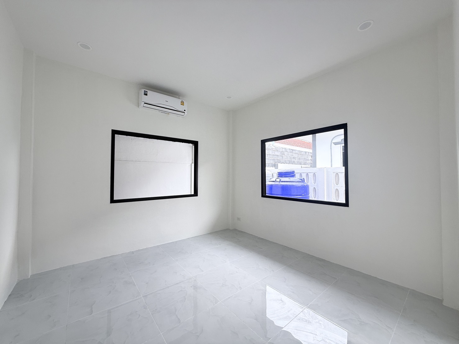 House for Rent – Available Now photo 9
