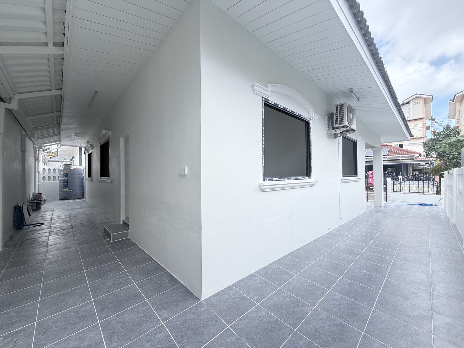 House for Rent – Available Now photo 10