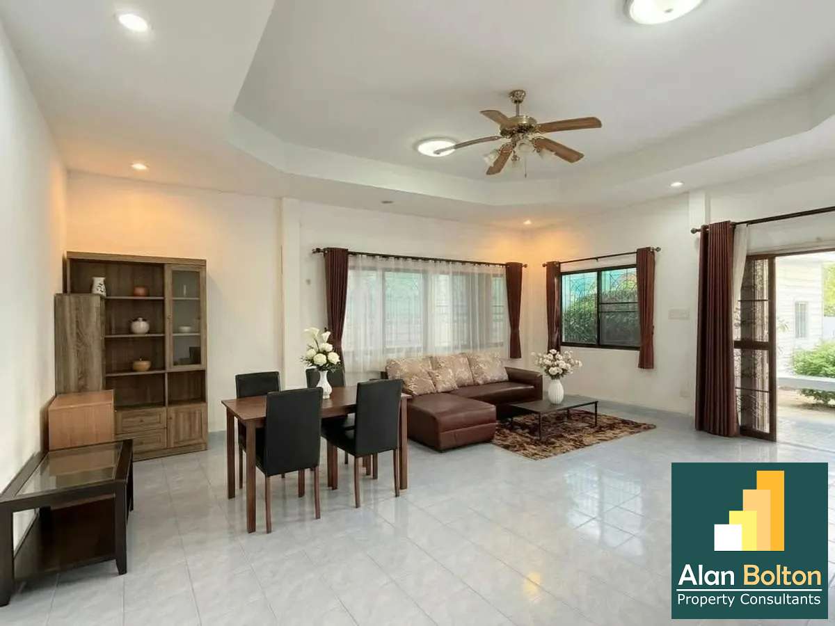 House for Rent – Available Now photo 5