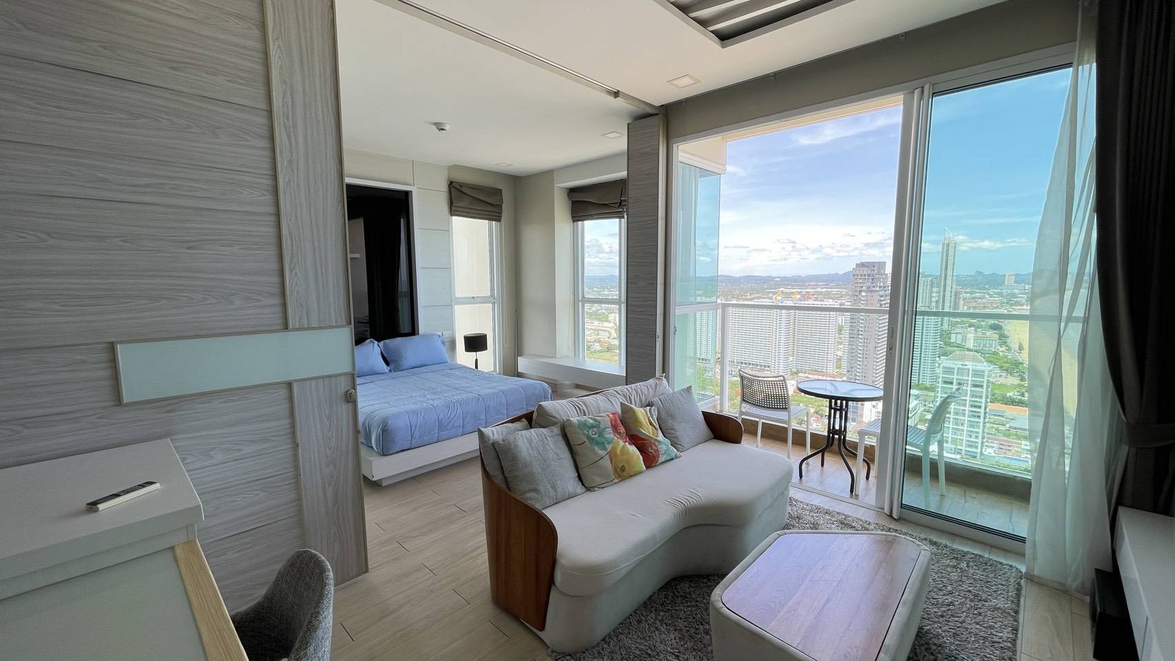 Stunning Beachfront with a amazing Sea View 1 bedroom 1 bathroom in Cetus Beachfront Jomtien for RENT photo 17