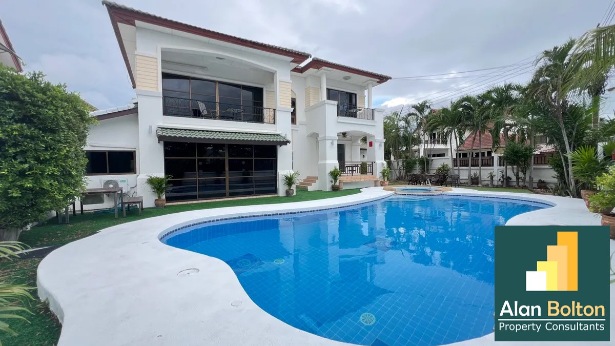 Pool villa 6 Bedroom 6 Bathroom in East Pattaya photo 2