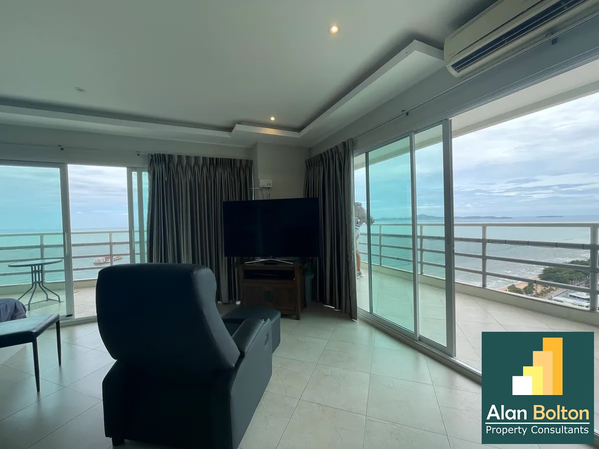 View Talay 7 For Rent Large Corner Sea View photo 2