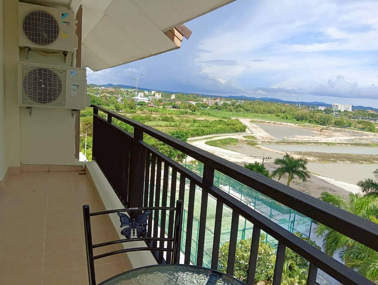 Spacious Modern Style Condo 3 bedrooms 2 bathrooms in Thepprasit for RENT photo 18