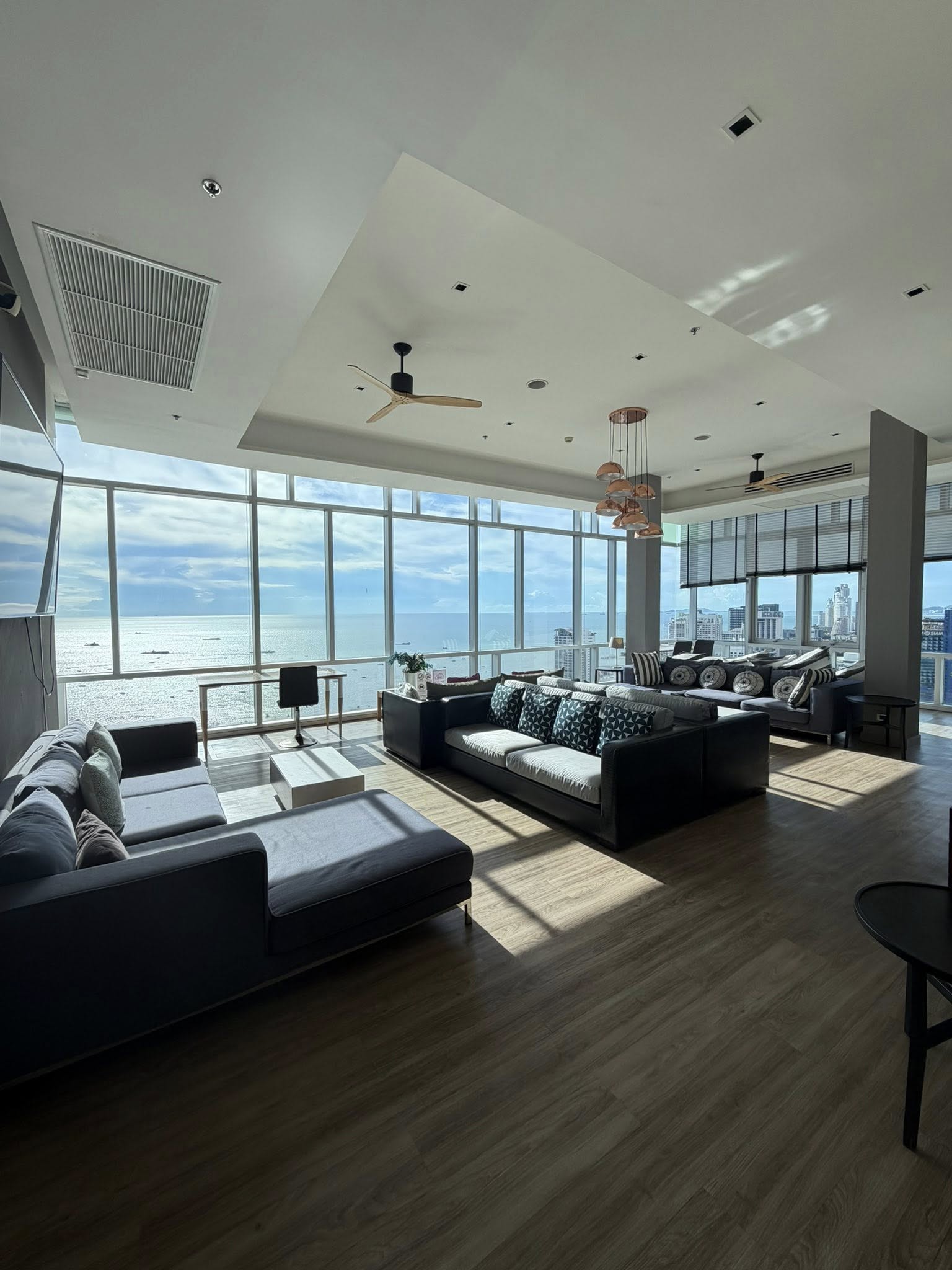One Bedroom Condo For Rent photo 14