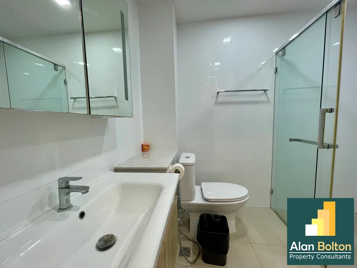 The Urban Condominium 2Bedroom 2Bathroom For Rent photo 16