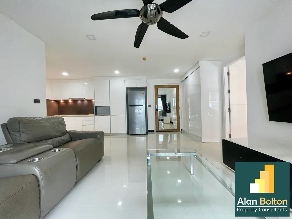 The Urban Condominium 2Bedroom 2Bathroom For Rent photo 12