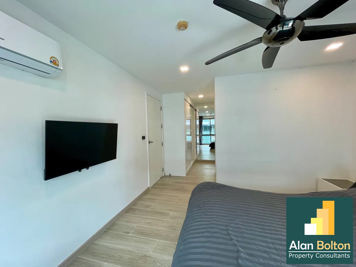 The Urban Condominium 2Bedroom 2Bathroom For Rent photo 15