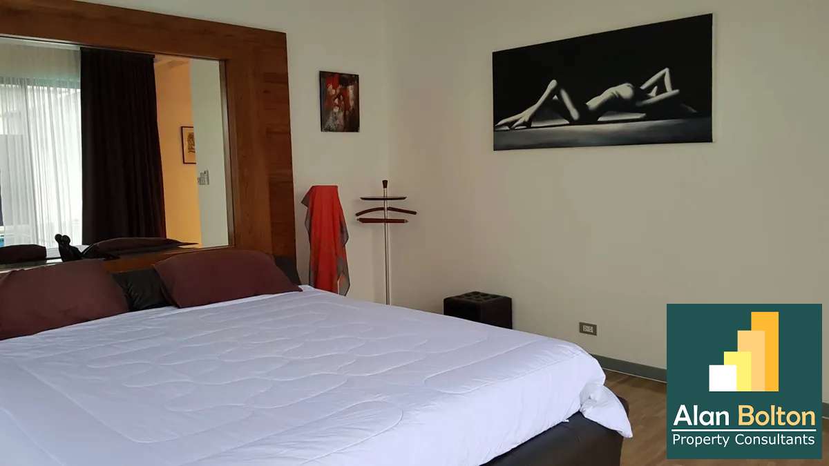 Pool villa 4 Bedrooms 5 Bathrooms in East Pattaya photo 4