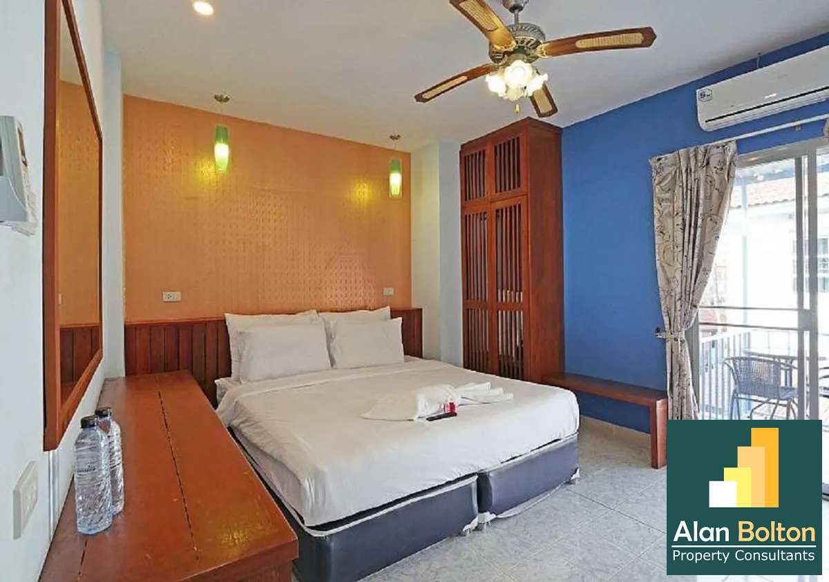 Pool Villa 7 Bedrooms 8 Bathrooms in Jomtien photo 5