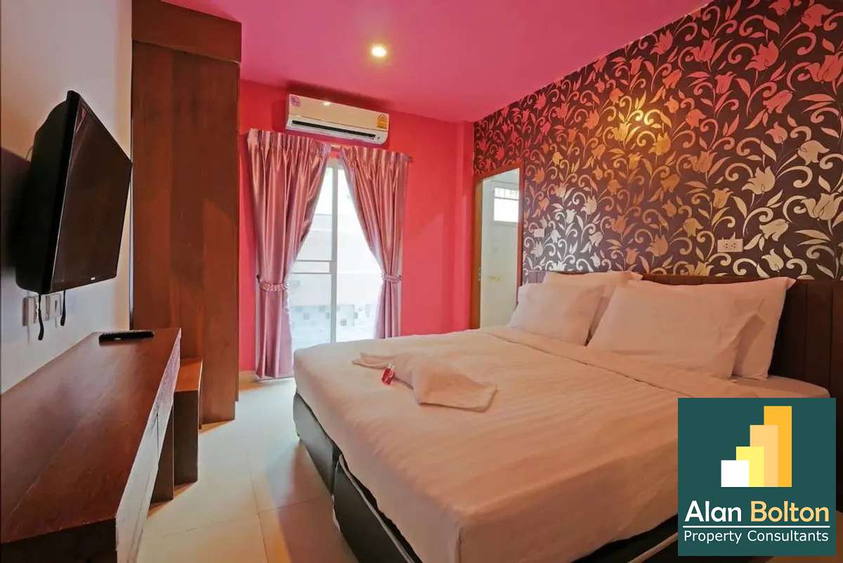 Pool Villa 7 Bedrooms 8 Bathrooms in Jomtien photo 4
