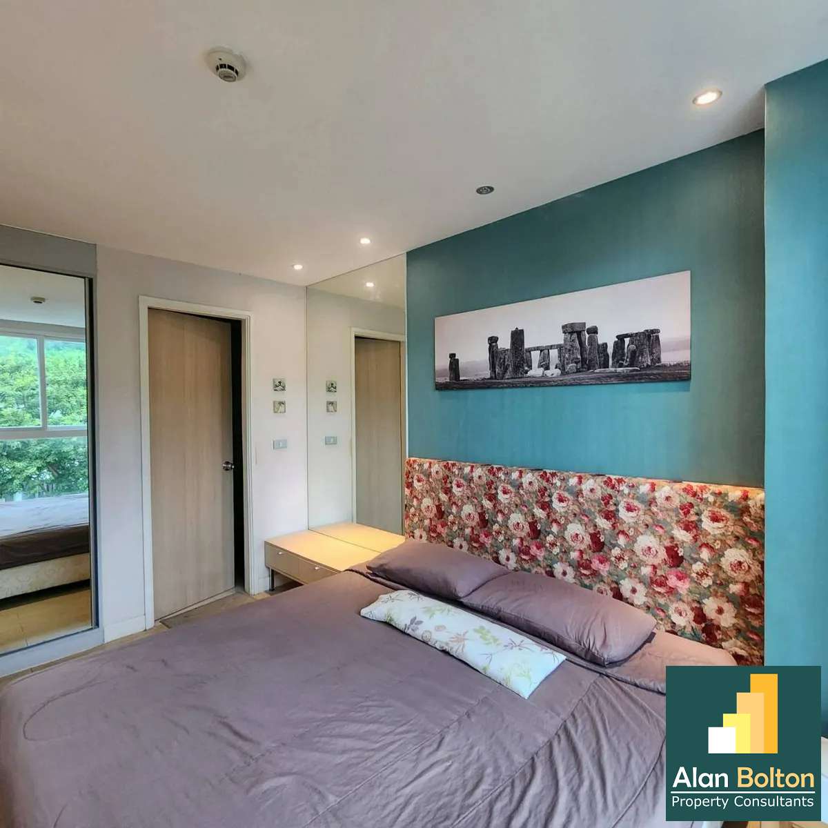 One Bedroom Condo For Rent photo 2