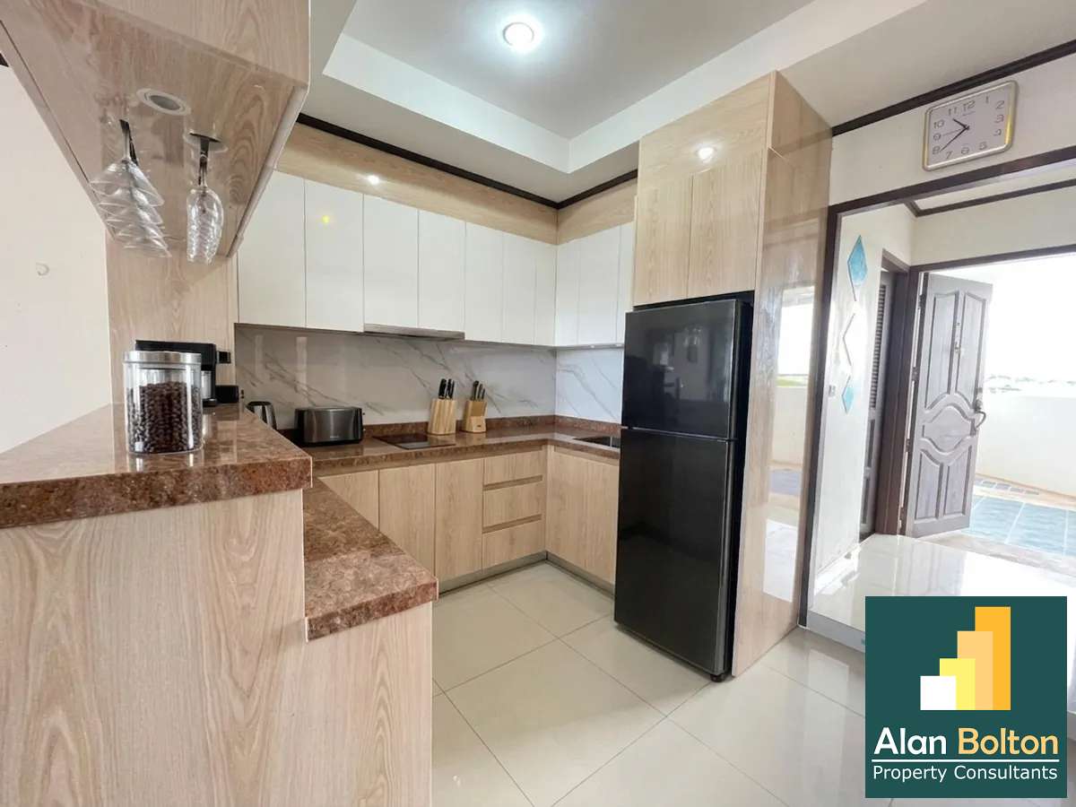 Partial Ocean View 2 Beds 2 Baths at Jomtien Paradise Condo photo 8