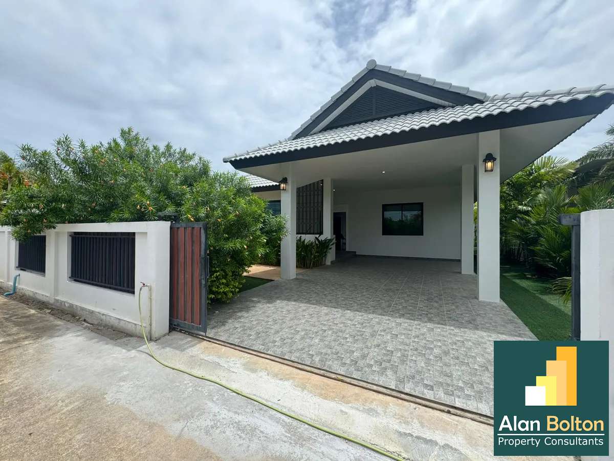 Brand New Modern 4 Bed 3 Bath Pool Villa In East Pattaya photo 14