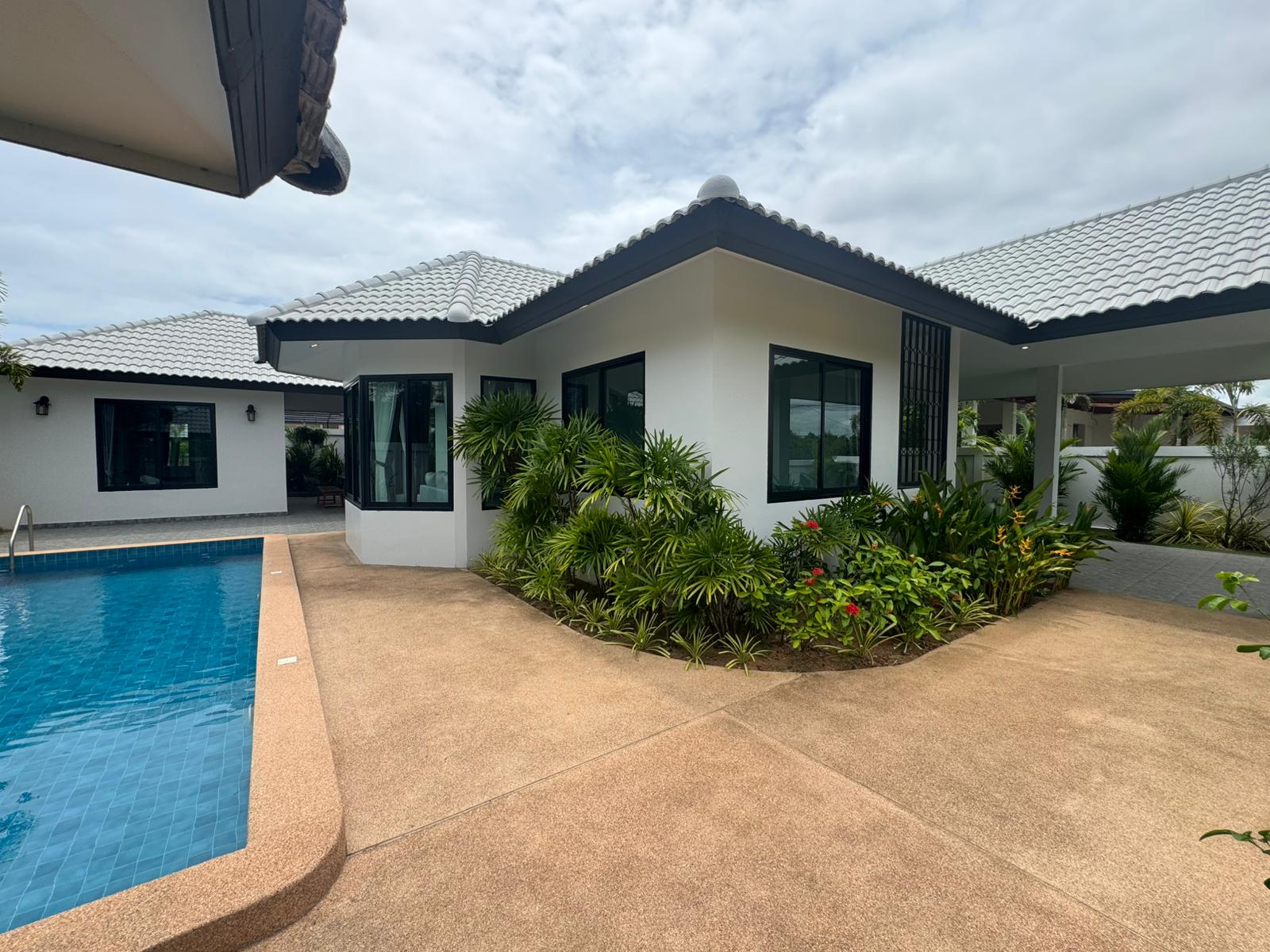 Brand New Modern 4 Bed 3 Bath Pool Villa In East Pattaya photo 42