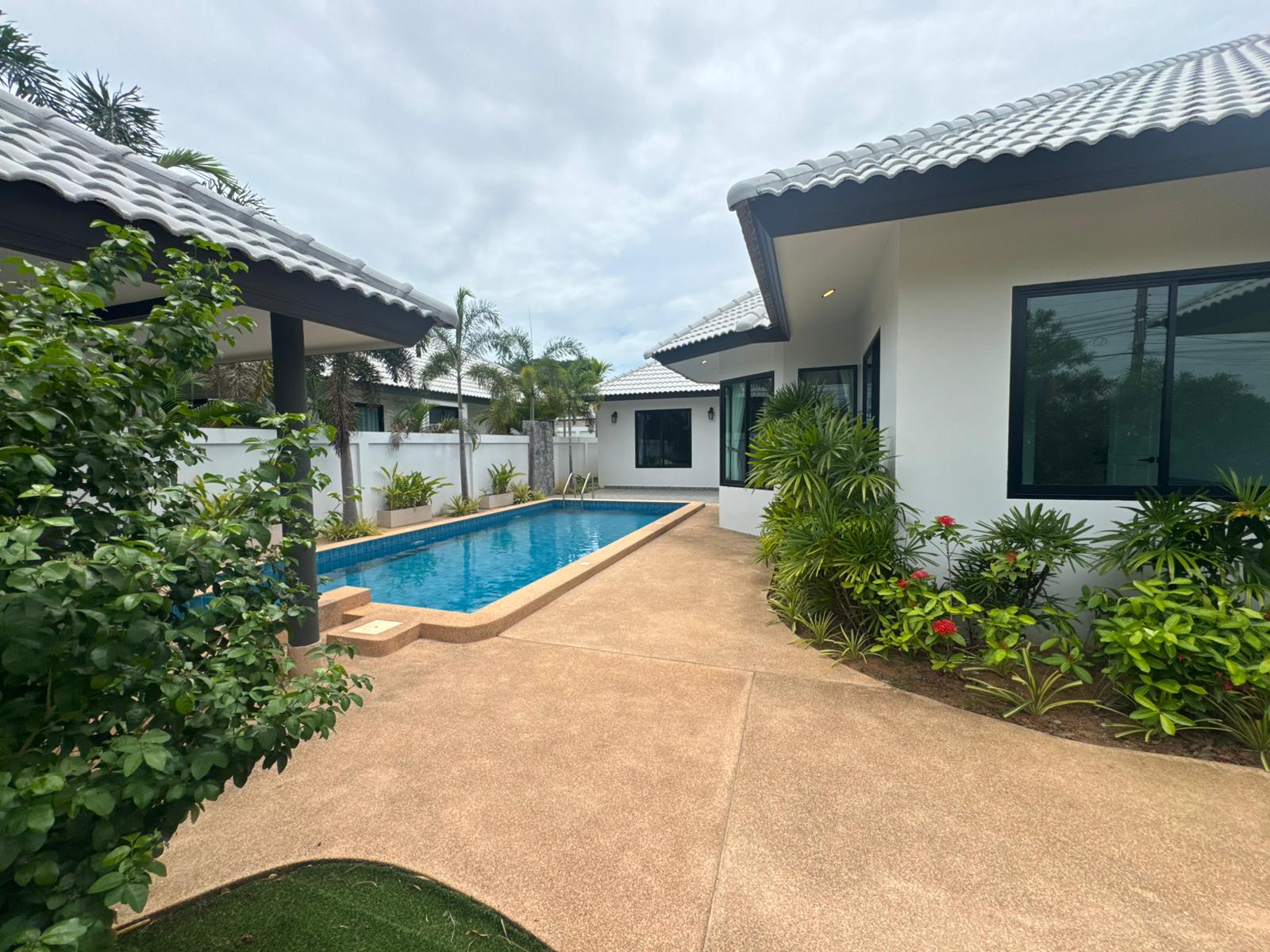 Brand New Modern 4 Bed 3 Bath Pool Villa In East Pattaya photo 43