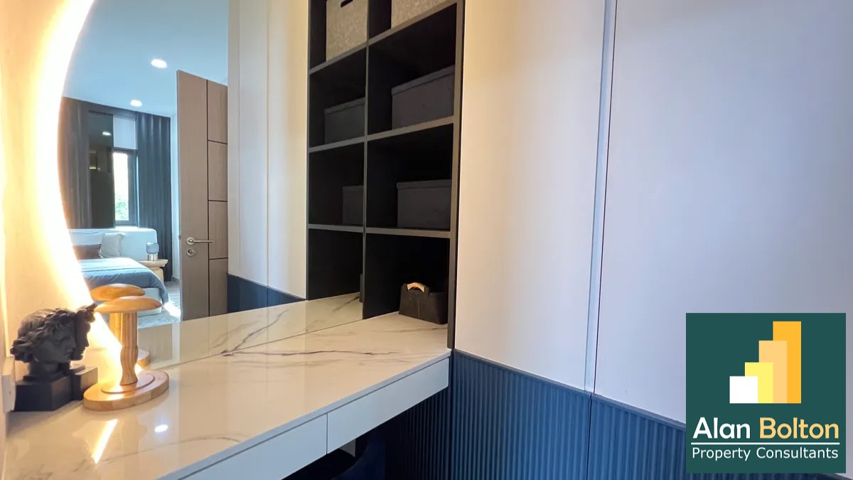 Luxury 4 bedrooms 5 bathrooms in East Pattaya photo 21