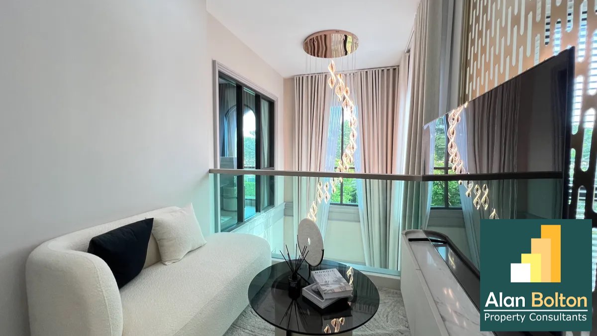 Luxury 4 bedrooms 5 bathrooms in East Pattaya photo 22