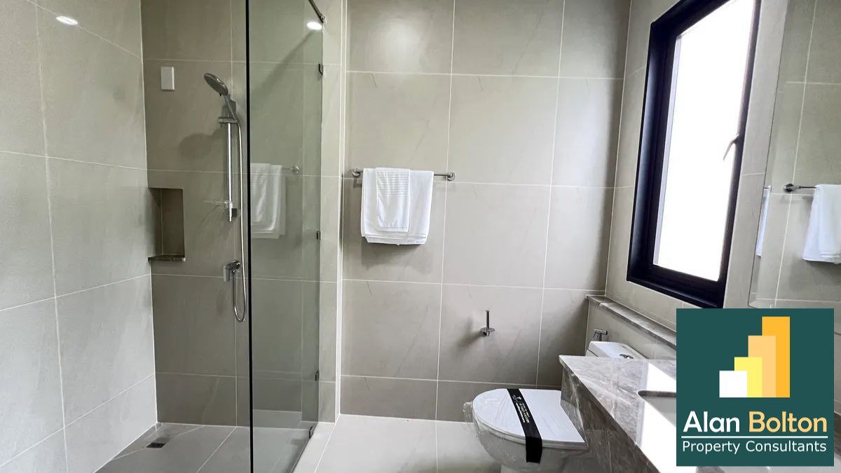 Modern Elegance 3 Bedrooms 4 Bathrooms in East Pattata photo 13