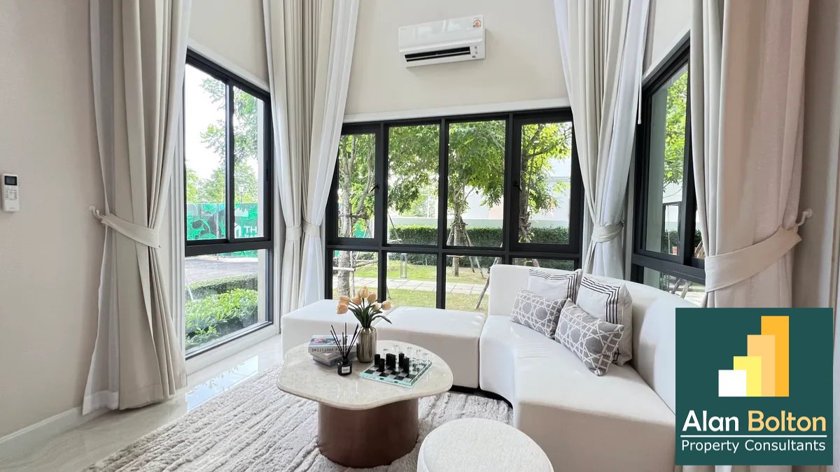 Modern Elegance 3 Bedrooms 4 Bathrooms in East Pattata photo 4