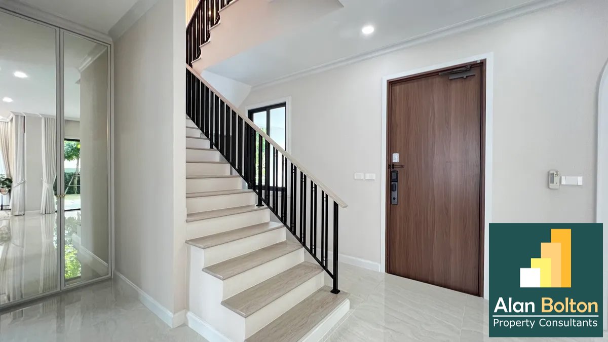 Modern Elegance 3 Bedrooms 4 Bathrooms in East Pattata photo 9