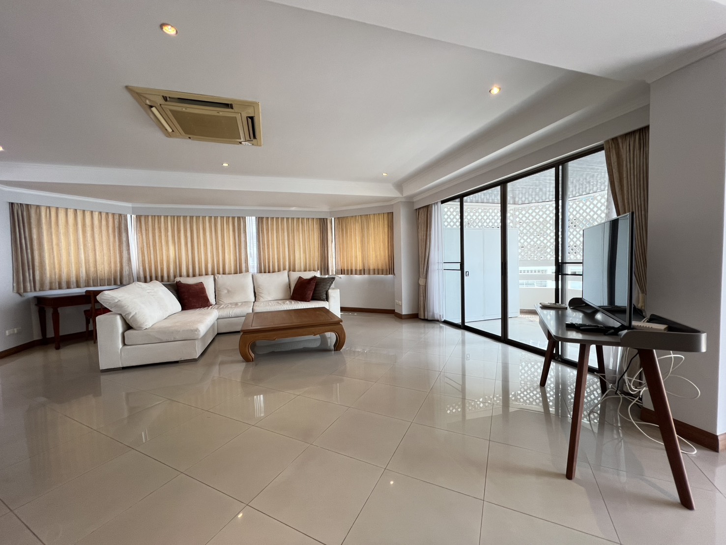 Pool Villa 12 Bedrooms 14 Bathrooms in Jomtien photo 41