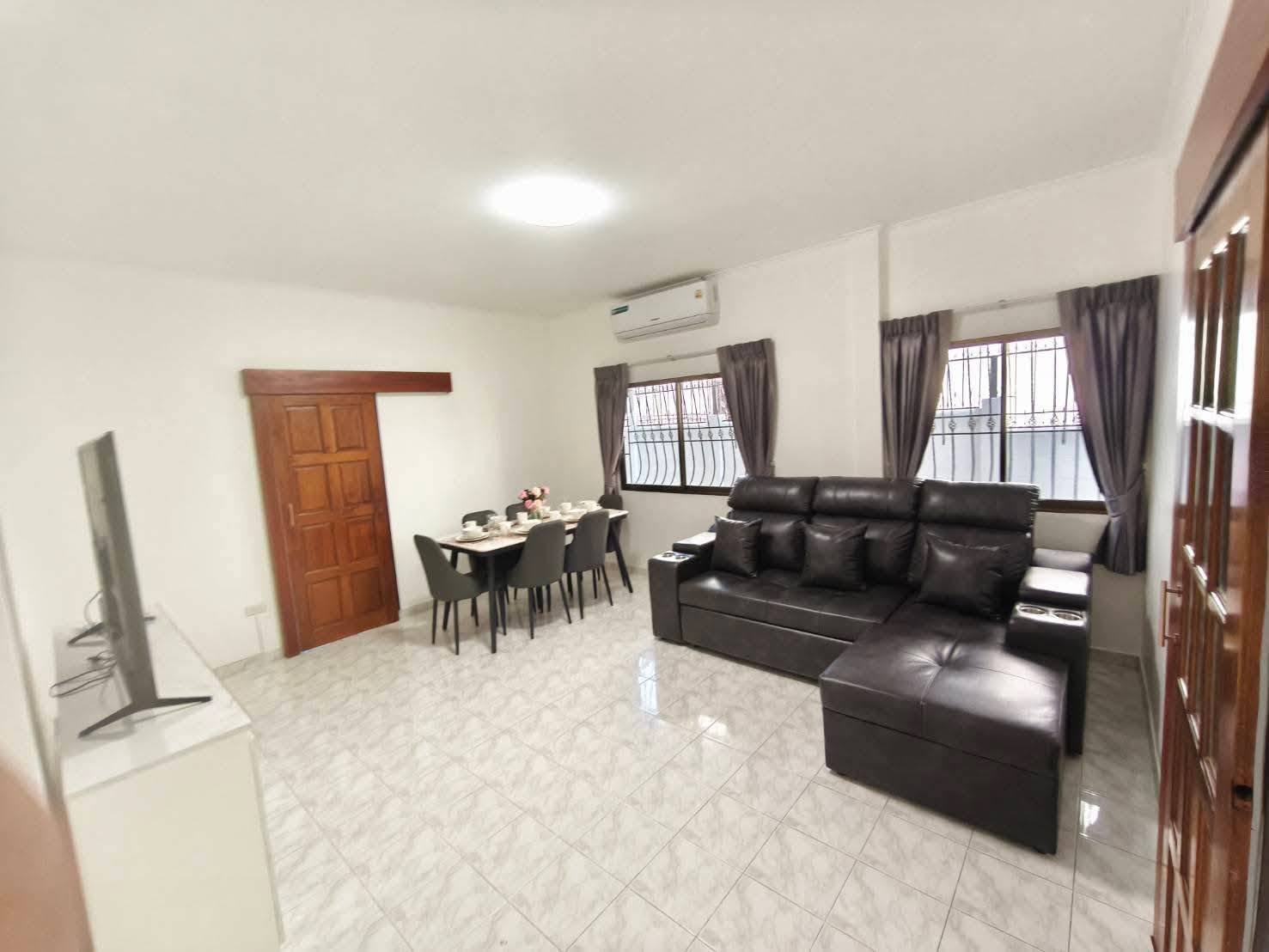 House For Rent Near Dontan Beach photo 37