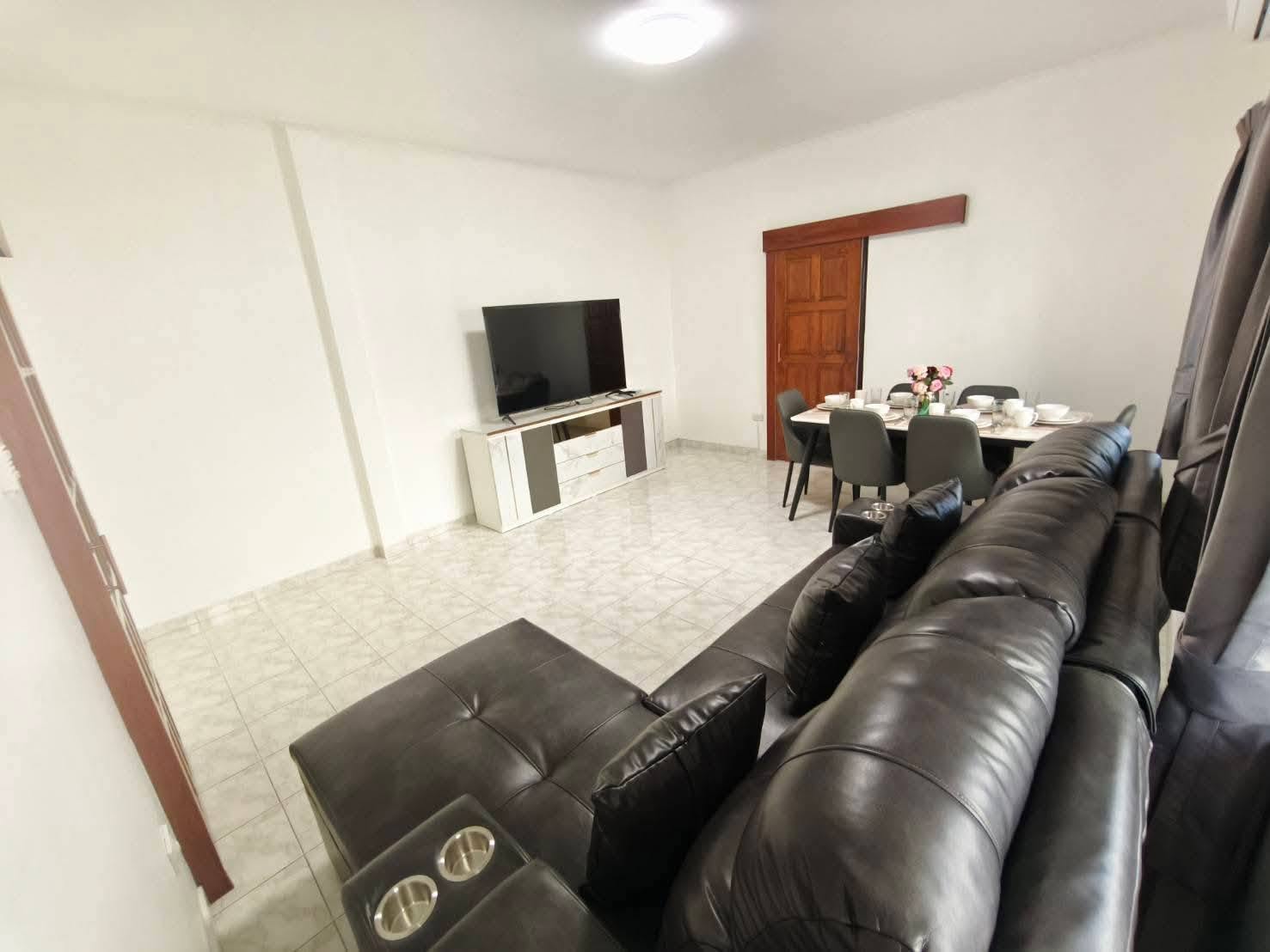 House For Rent Near Dontan Beach photo 40