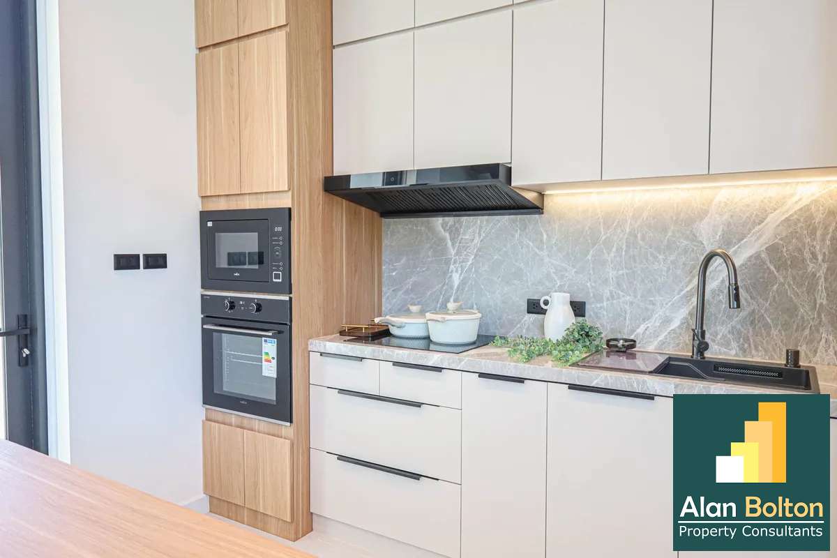 Brand New Modern Luxury 5 Bed 6 Bath Pool Villa In Jomtien photo 14