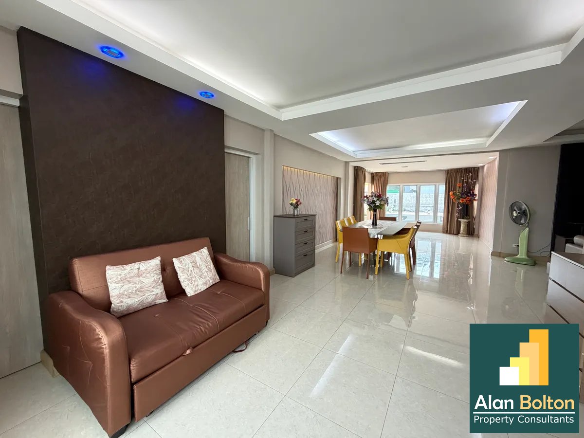 House For Rent Near Dontan Beach photo 3